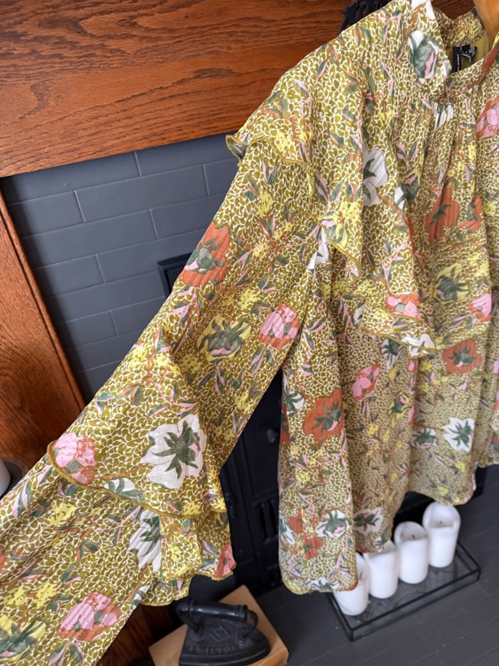 Vero Moda Floral Ruffle Blouse - Picture 2 of 7